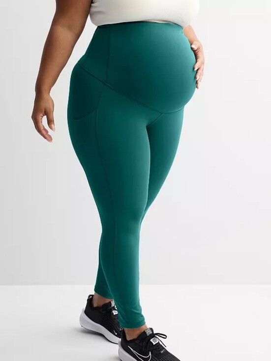 tek gear Pants - NWT "TEK GEAR" 7/8 Legging Maternity Gear Woman's Size 2X-Maternity